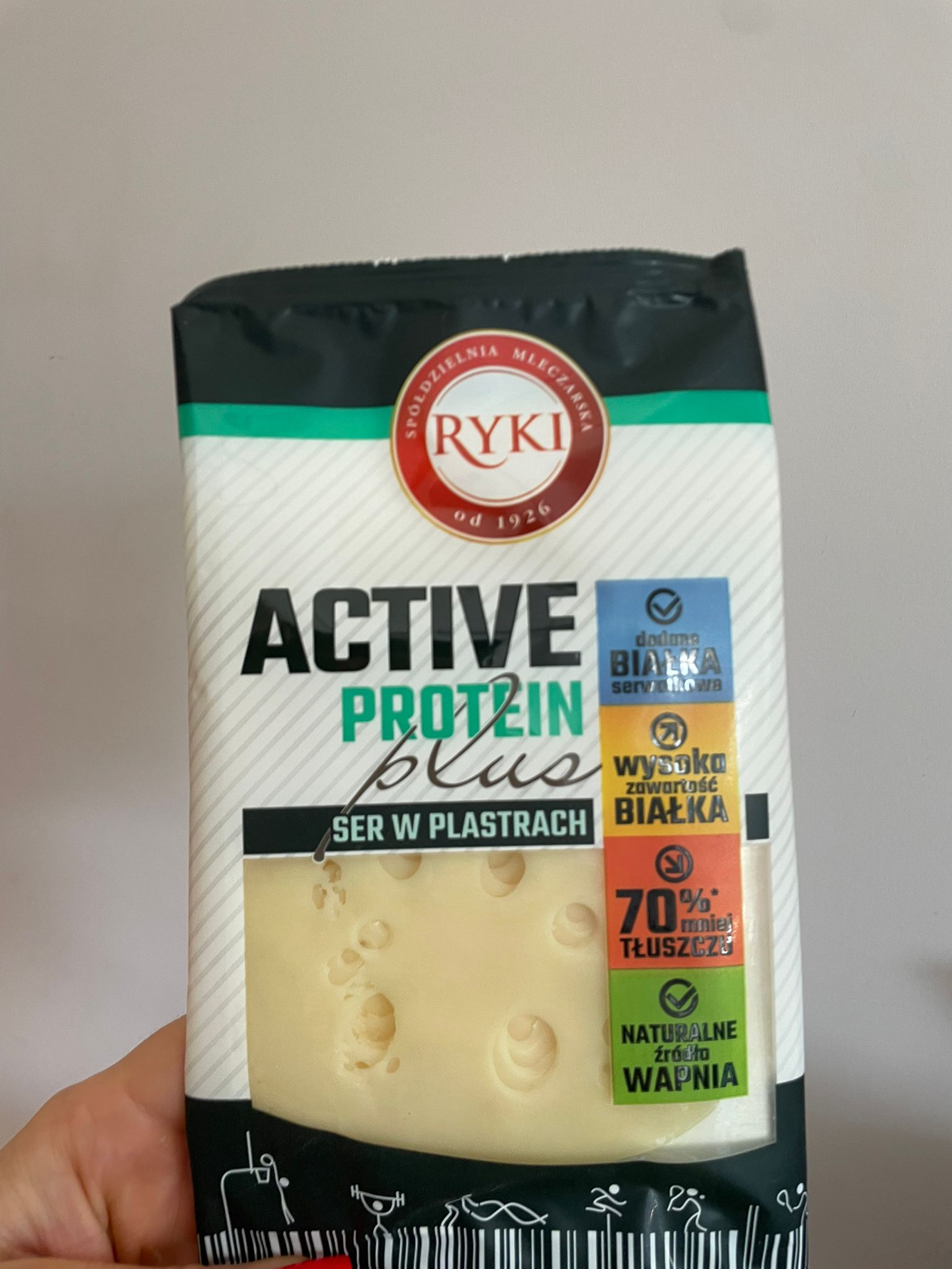 Active Protein Plus, ser w plastrach Ryki [198 kcal, 31 g białka, LIDL]