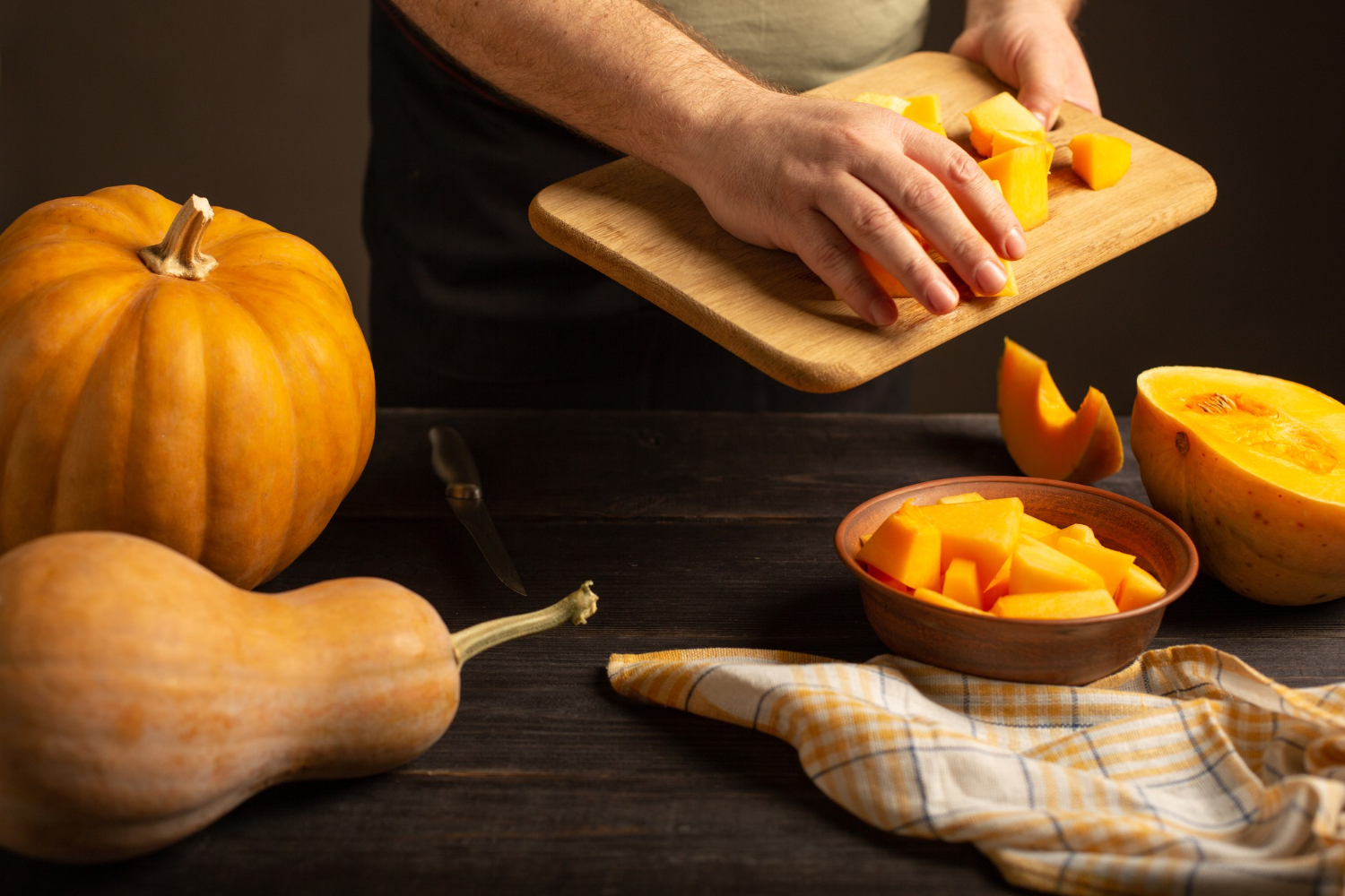 Przepisy jesienne z dyni. Fit przepisy na zupę, placki i sałatkę z DYNI 🎃